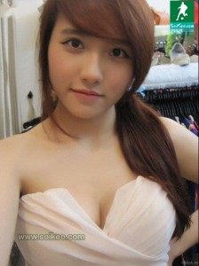 Truyen 18+ Em gai lam toi len dinh